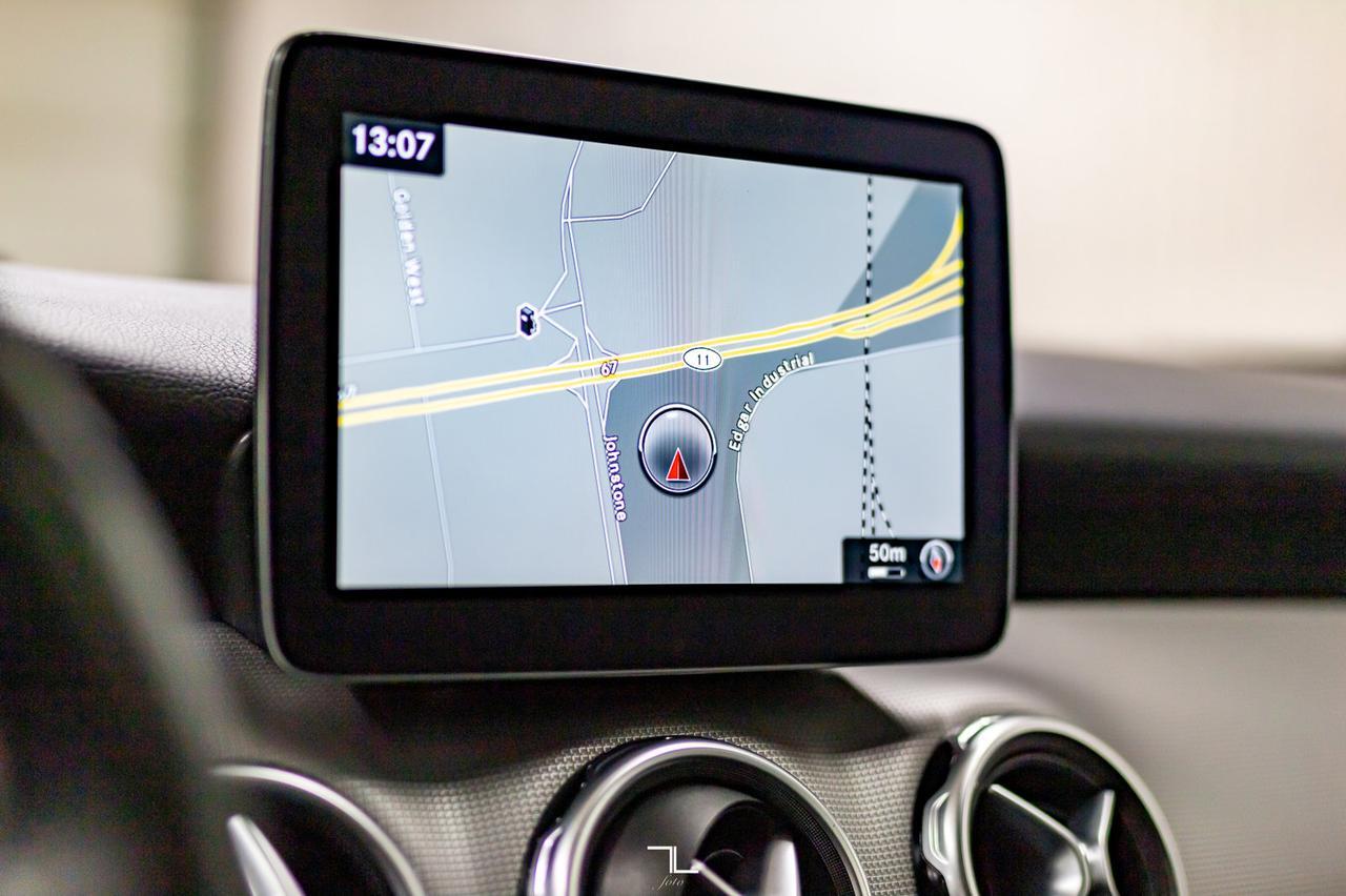 2018 Mercedes-Benz GLA 250 4Matic Leather Roof Nav BCam Red Deer AB