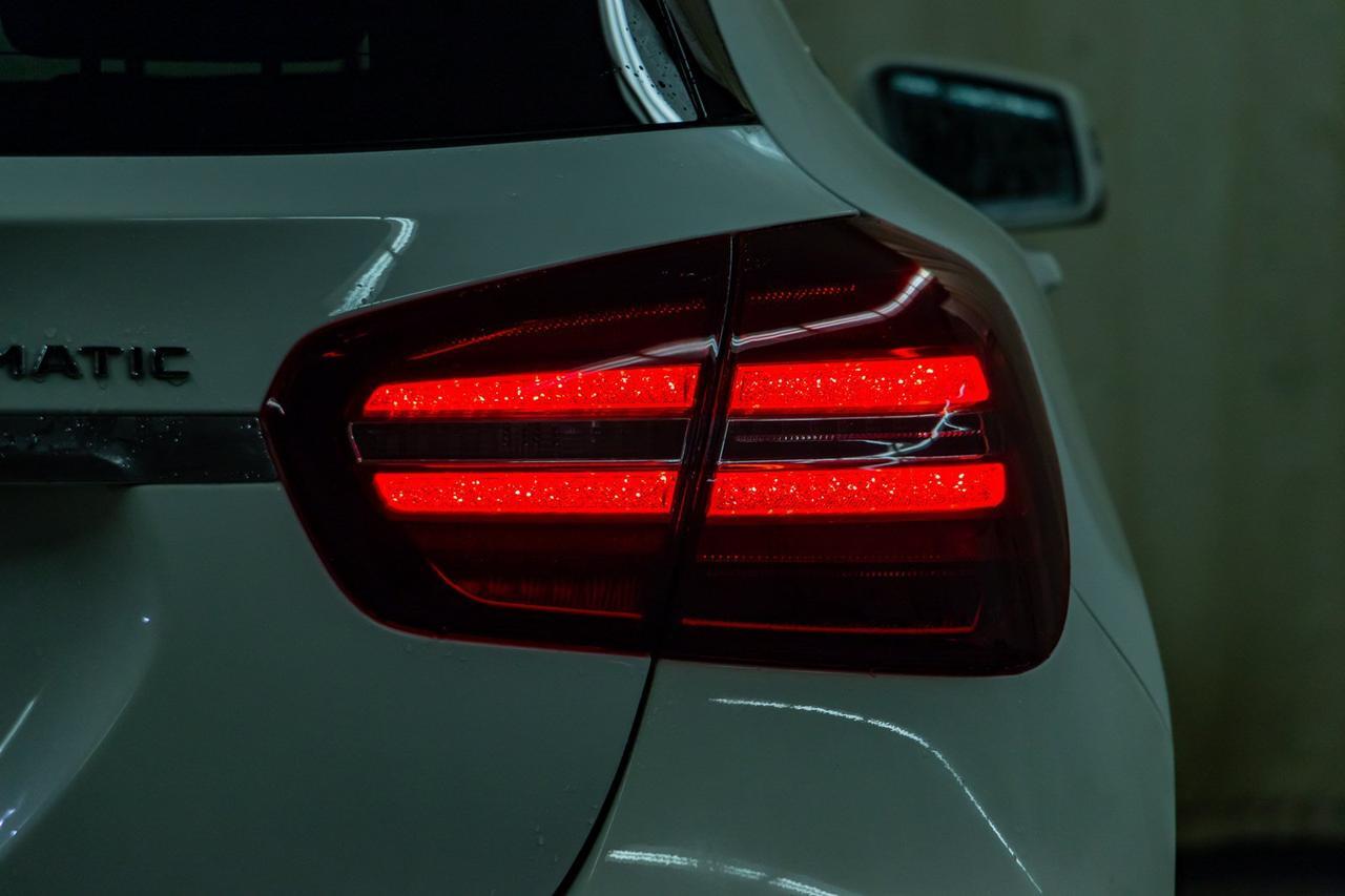 2018 Mercedes-Benz GLA 250 4Matic Leather Roof Nav BCam Red Deer AB