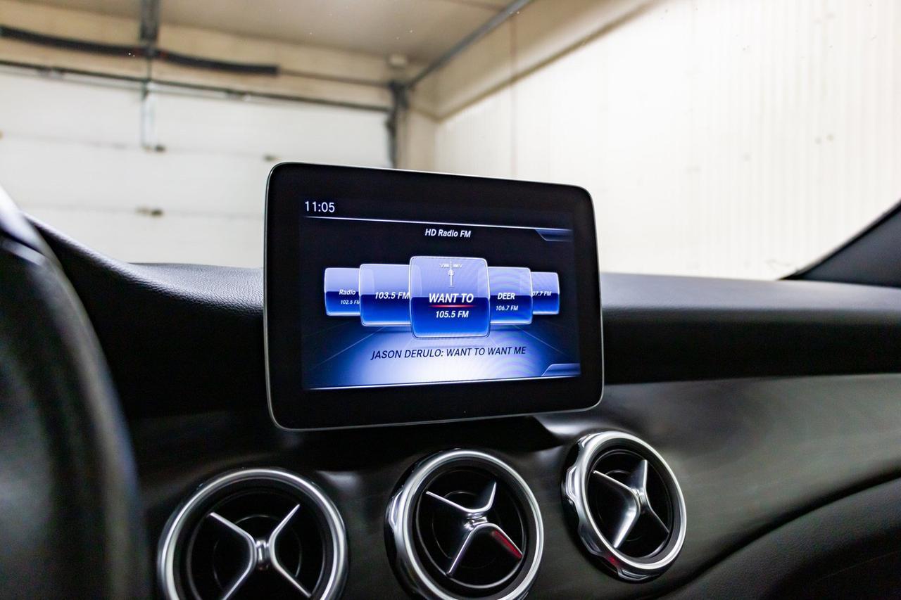 2018 Mercedes-Benz GLA 250 4Matic Leather Roof Nav BCam Red Deer AB