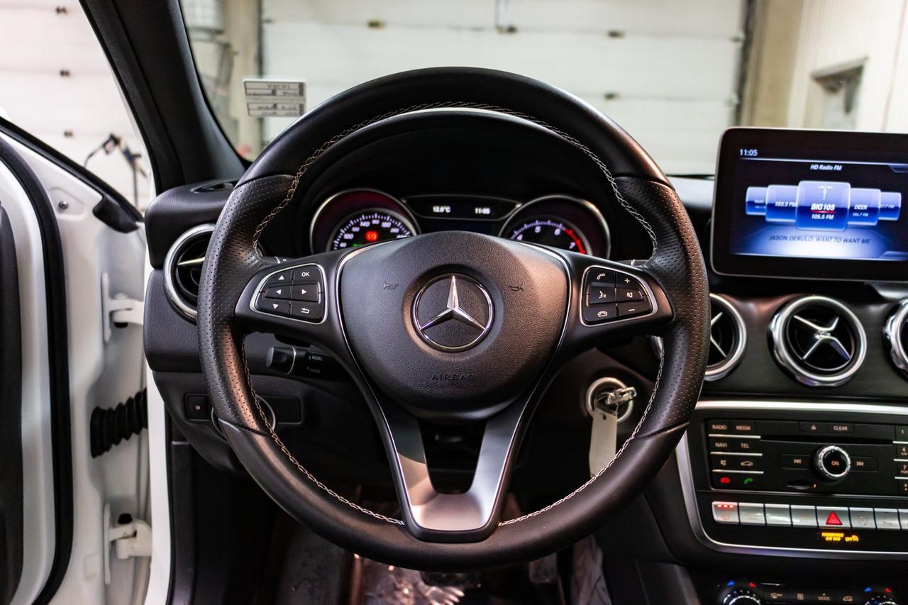 2018 Mercedes-Benz GLA 250 4Matic Leather Roof Nav BCam Red Deer AB