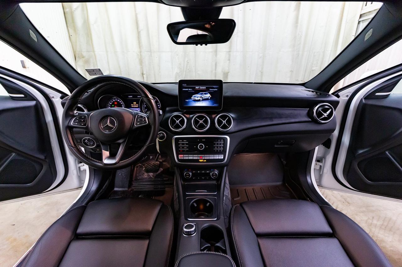 2018 Mercedes-Benz GLA 250 4Matic Leather Roof Nav BCam Red Deer AB
