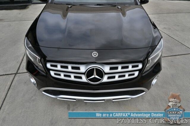 2018 Mercedes-Benz GLA GLA 250 4Matic / AWD / Power & Heated Leather Seats / Panoramic Sunroof / Blind Spot Alert / Bluetooth / Aluminum Wheels / Keyless Entry & Start / Back Up Camera / 31 MPG Anchorage AK