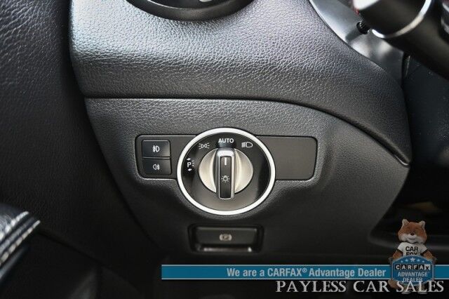 2018 Mercedes-Benz GLA GLA 250 4Matic / AWD / Power & Heated Leather Seats / Panoramic Sunroof / Blind Spot Alert / Bluetooth / Aluminum Wheels / Keyless Entry & Start / Back Up Camera / 31 MPG Anchorage AK