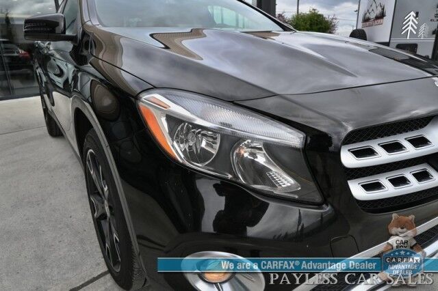 2018 Mercedes-Benz GLA GLA 250 4Matic / AWD / Power & Heated Leather Seats / Panoramic Sunroof / Blind Spot Alert / Bluetooth / Aluminum Wheels / Keyless Entry & Start / Back Up Camera / 31 MPG Anchorage AK