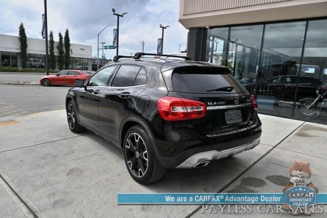 2018 Mercedes-Benz GLA GLA 250 4Matic / AWD / Power & Heated Leather Seats / Panoramic Sunroof / Blind Spot Alert / Bluetooth / Aluminum Wheels / Keyless Entry & Start / Back Up Camera / 31 MPG Anchorage AK