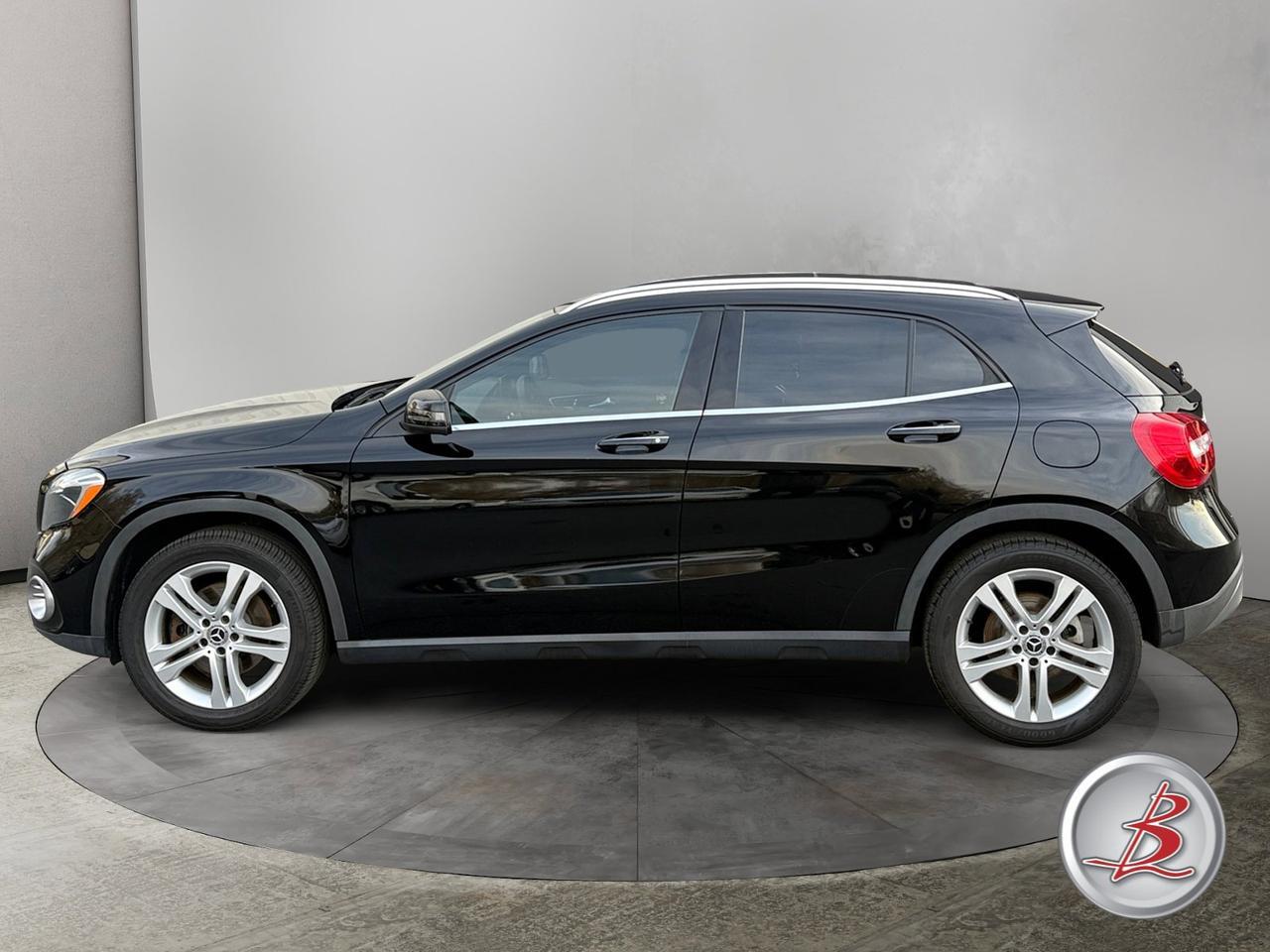 2018 Mercedes Benz GLA 250 photo 4