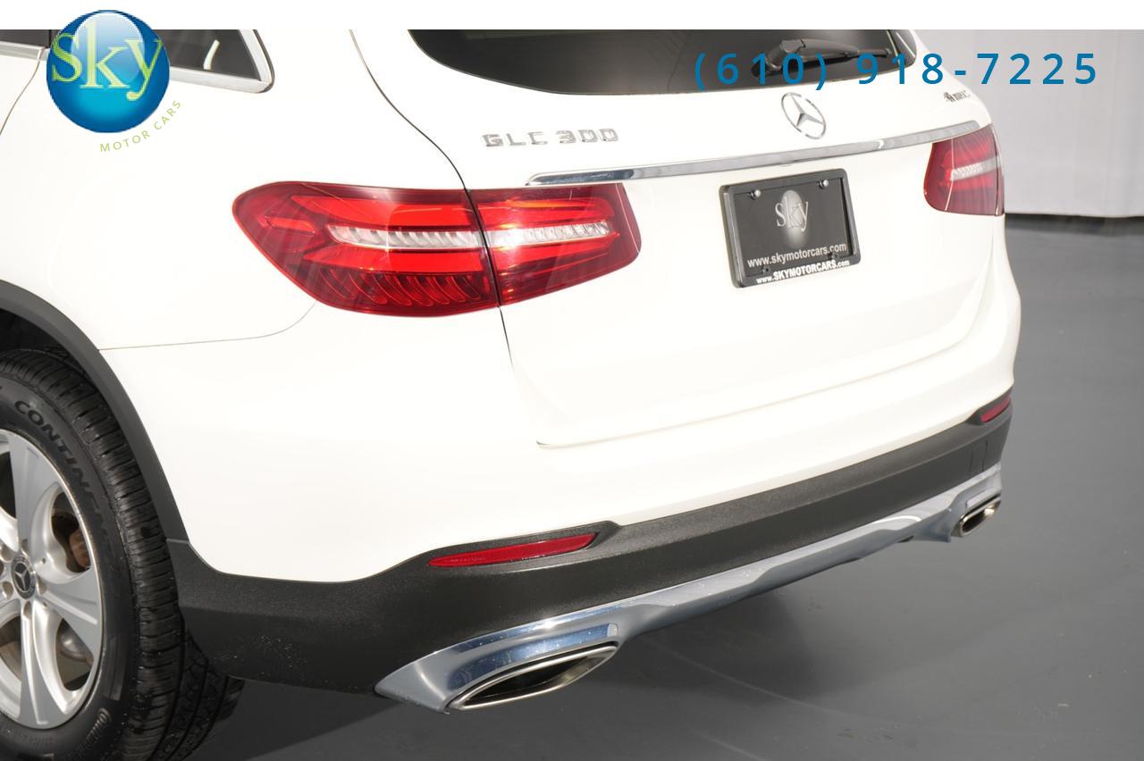 2018 Mercedes-Benz GLC 300 4MATIC AWD 1- Owner West Chester PA