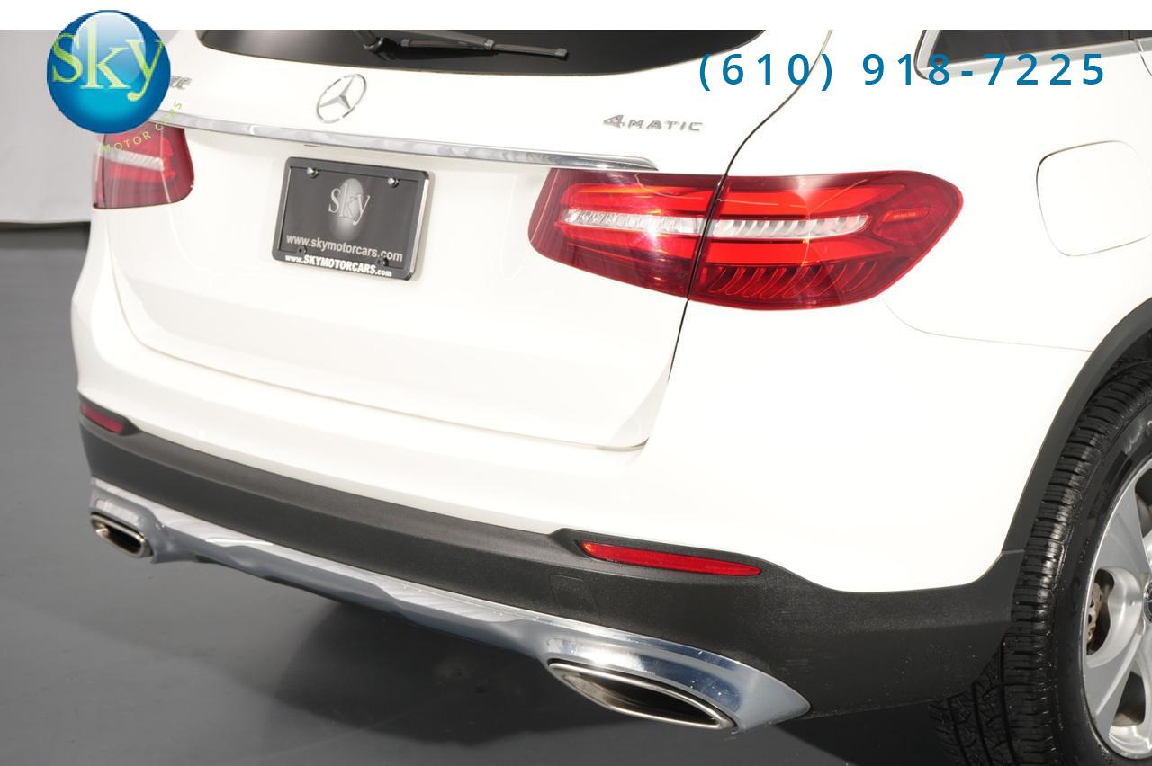 2018 Mercedes-Benz GLC 300 4MATIC AWD 1- Owner West Chester PA