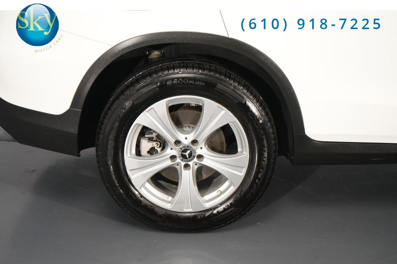 2018 Mercedes-Benz GLC 300 4MATIC AWD 1- Owner West Chester PA