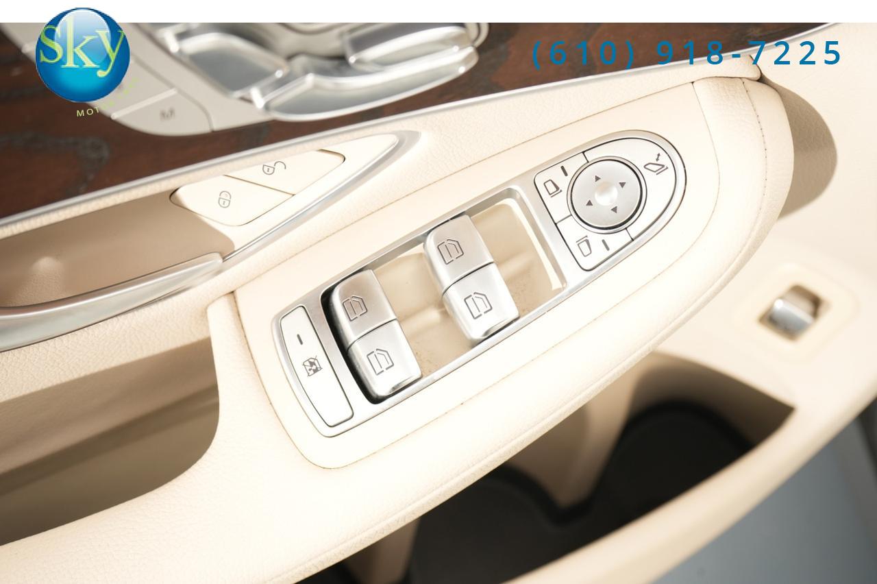 2018 Mercedes-Benz GLC 300 4MATIC AWD 1- Owner West Chester PA