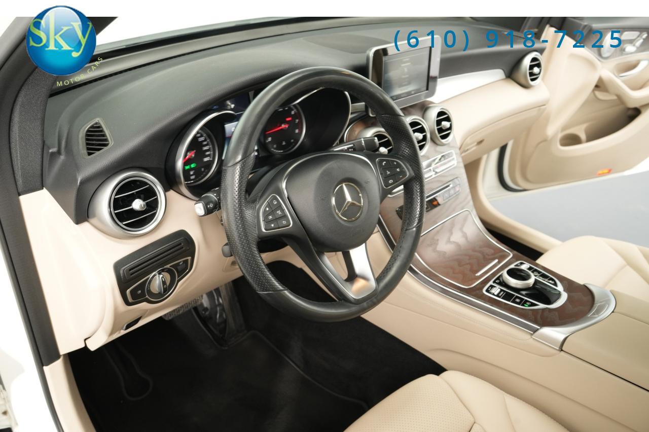 2018 Mercedes-Benz GLC 300 4MATIC AWD 1- Owner West Chester PA