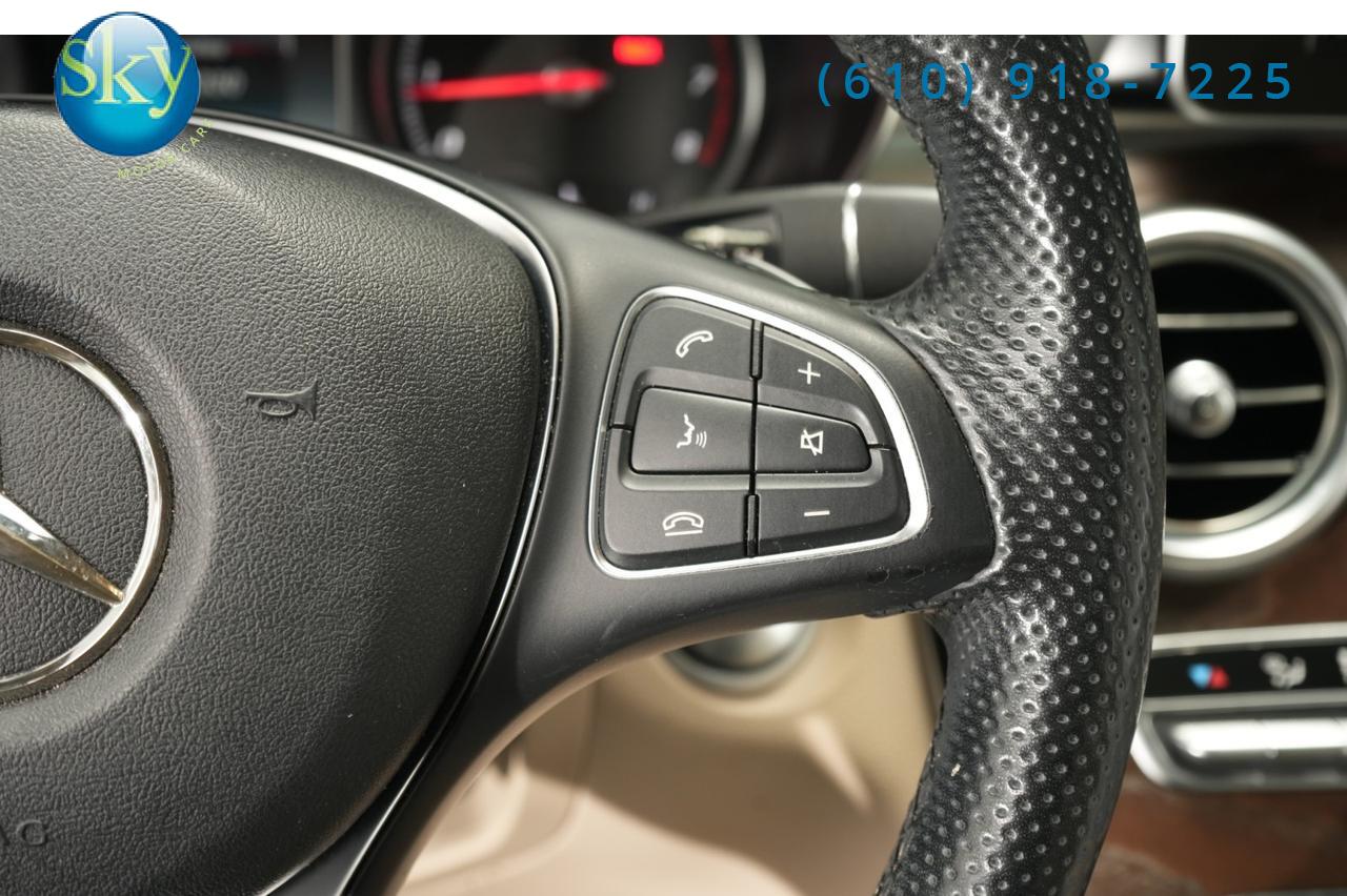 2018 Mercedes-Benz GLC 300 4MATIC AWD 1- Owner West Chester PA