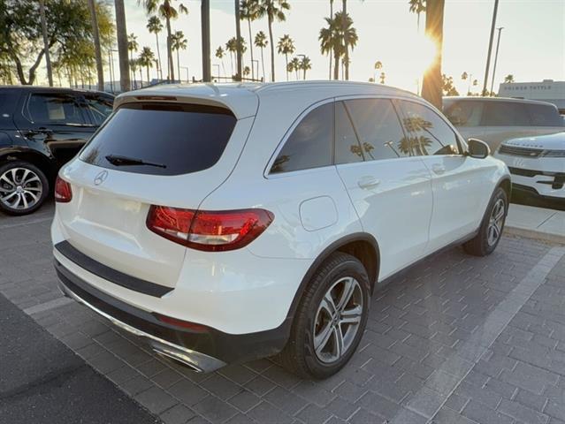 2018 Mercedes-Benz GLC 300 GLC 300