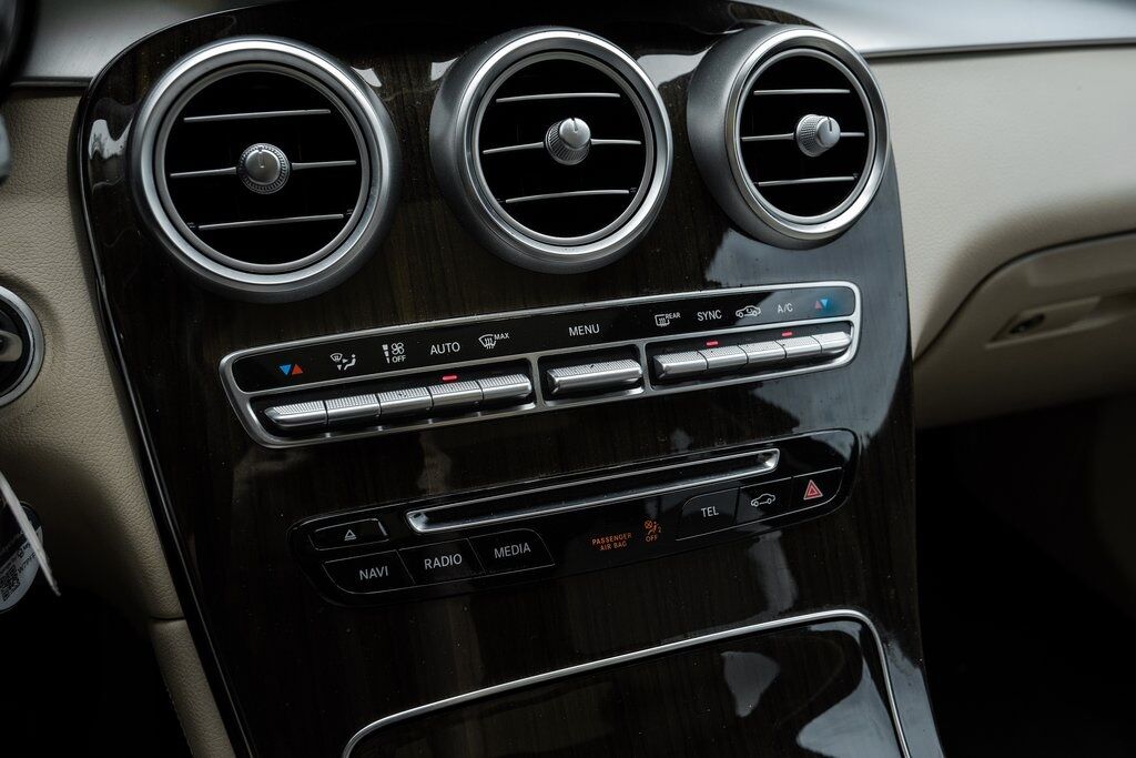 2018 Mercedes-Benz GLC GLC 300 Carrollton TX