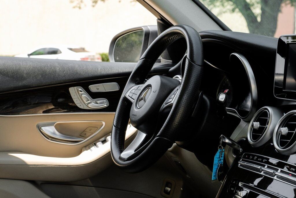2018 Mercedes-Benz GLC GLC 300 Carrollton TX