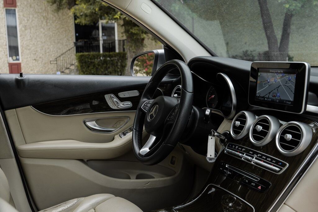 2018 Mercedes-Benz GLC GLC 300 Carrollton TX