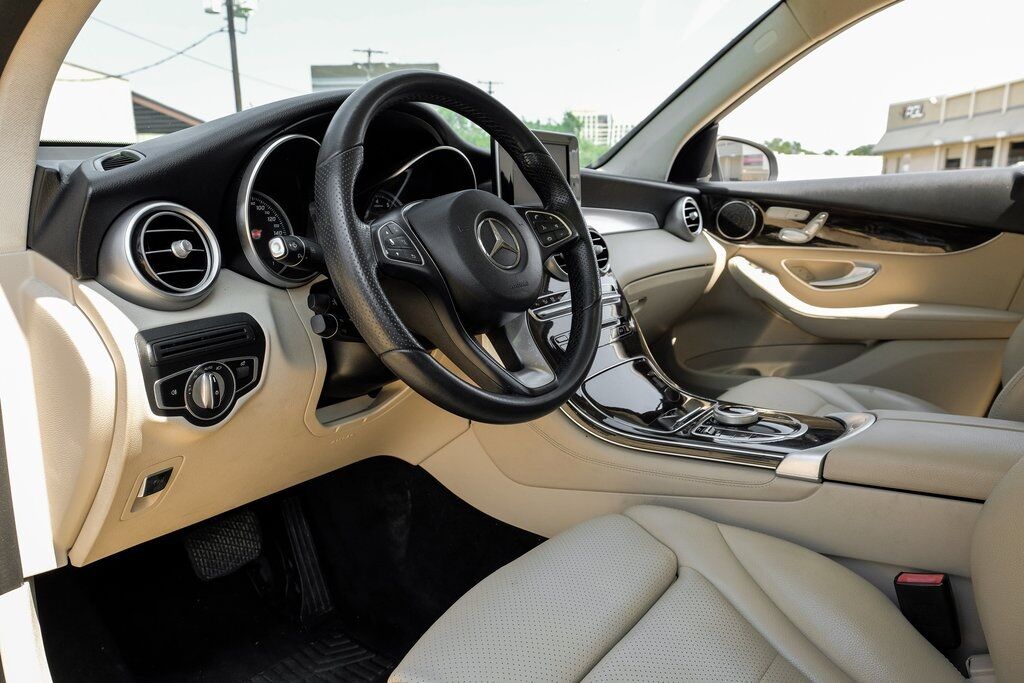 2018 Mercedes-Benz GLC GLC 300 Carrollton TX