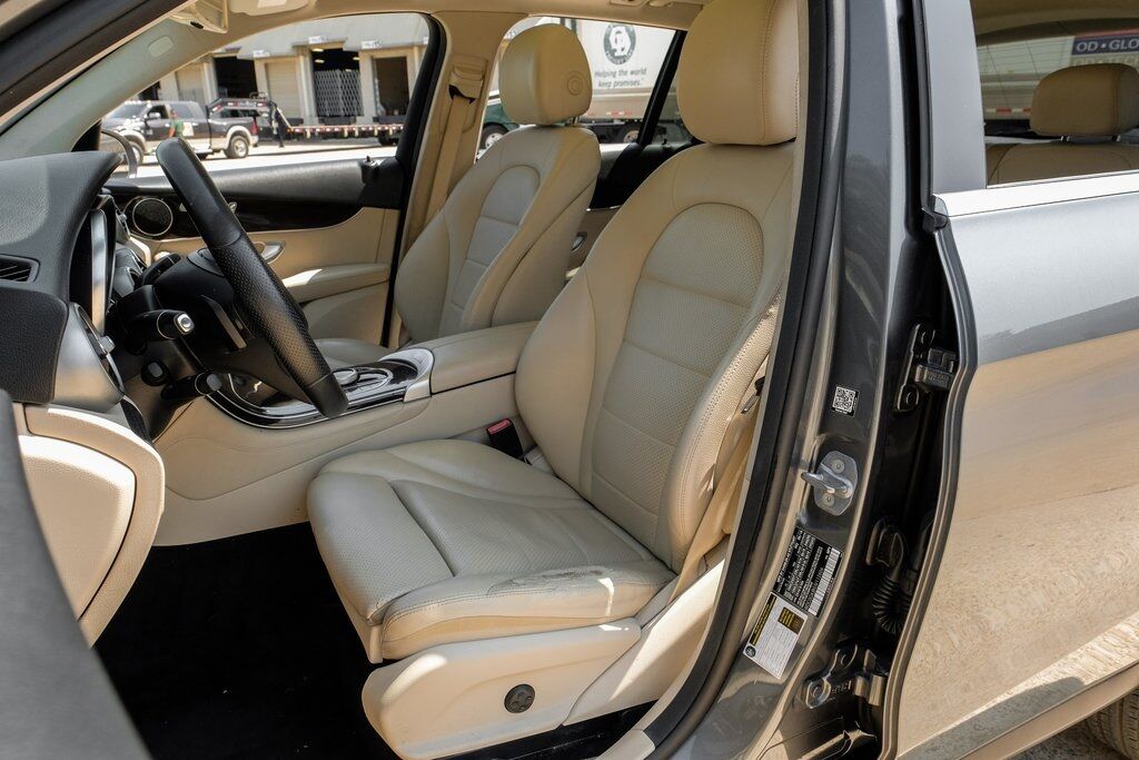 2018 Mercedes-Benz GLC GLC 300 Carrollton TX