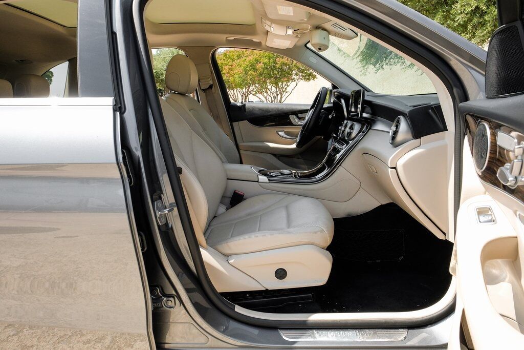 2018 Mercedes-Benz GLC GLC 300 Carrollton TX