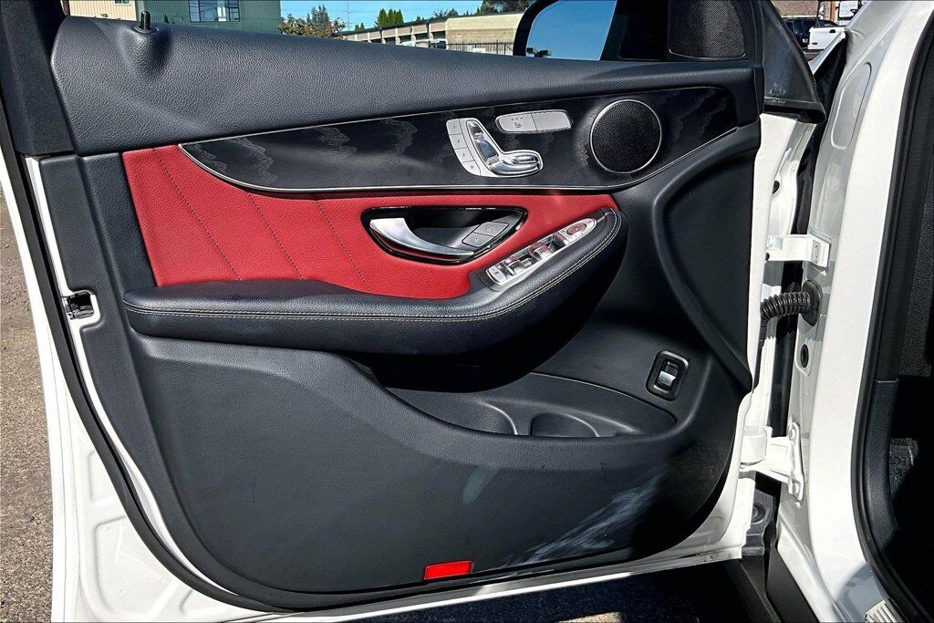 2018 Mercedes-Benz GLC GLC 300 Coupe OR