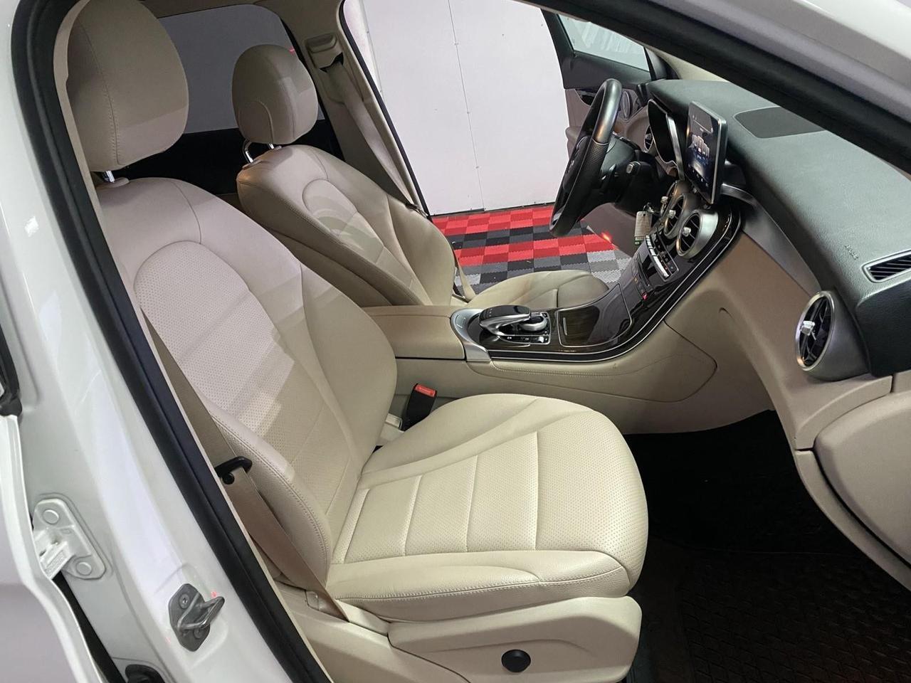 2018 Mercedes-Benz GLC GLC 300 Richmond Hill NY