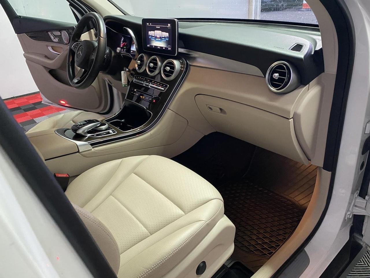 2018 Mercedes-Benz GLC GLC 300 Richmond Hill NY