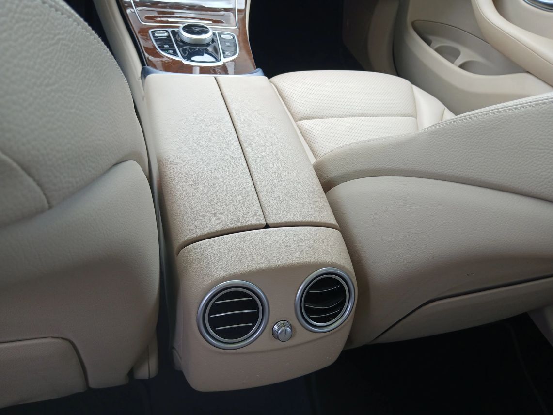 2018 Mercedes-Benz GLC GLC 300 Sport Utility 4D Maitland FL
