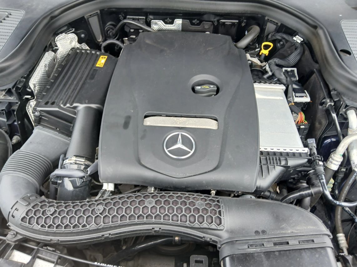 2018 Mercedes-Benz GLC GLC 300 Sport Utility 4D Maitland FL