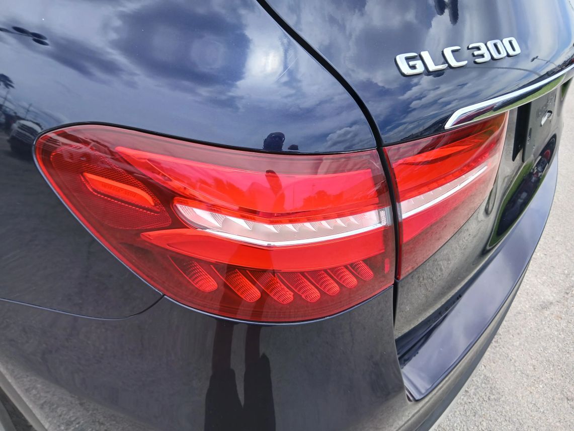 2018 Mercedes-Benz GLC GLC 300 Sport Utility 4D Maitland FL