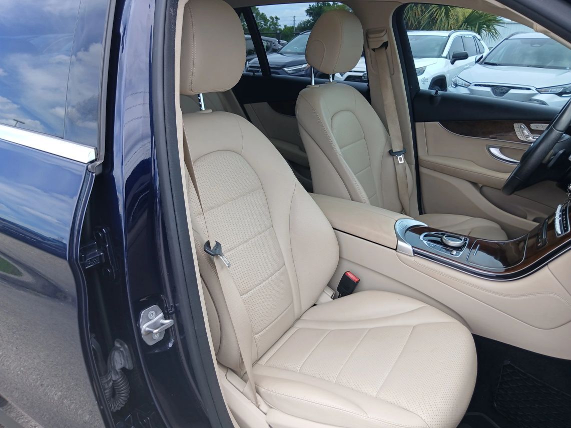 2018 Mercedes-Benz GLC GLC 300 Sport Utility 4D Maitland FL