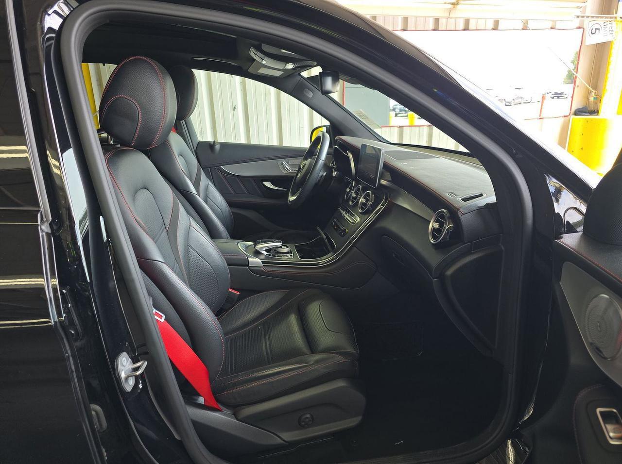 2018 Mercedes-Benz GLC GLC 43 AMG&reg; Gladstone OR