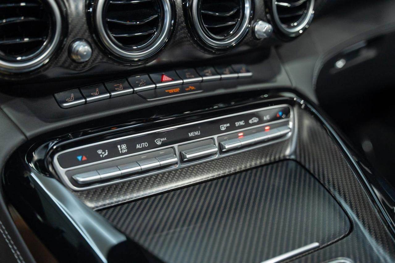 2018 Mercedes-Benz Mercedes-AMG GT C Roadster 2D St. Louis MO