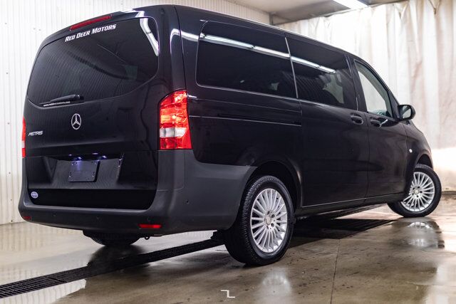 2018 Mercedes-Benz Metris Passenger Van Leather BCam Red Deer AB