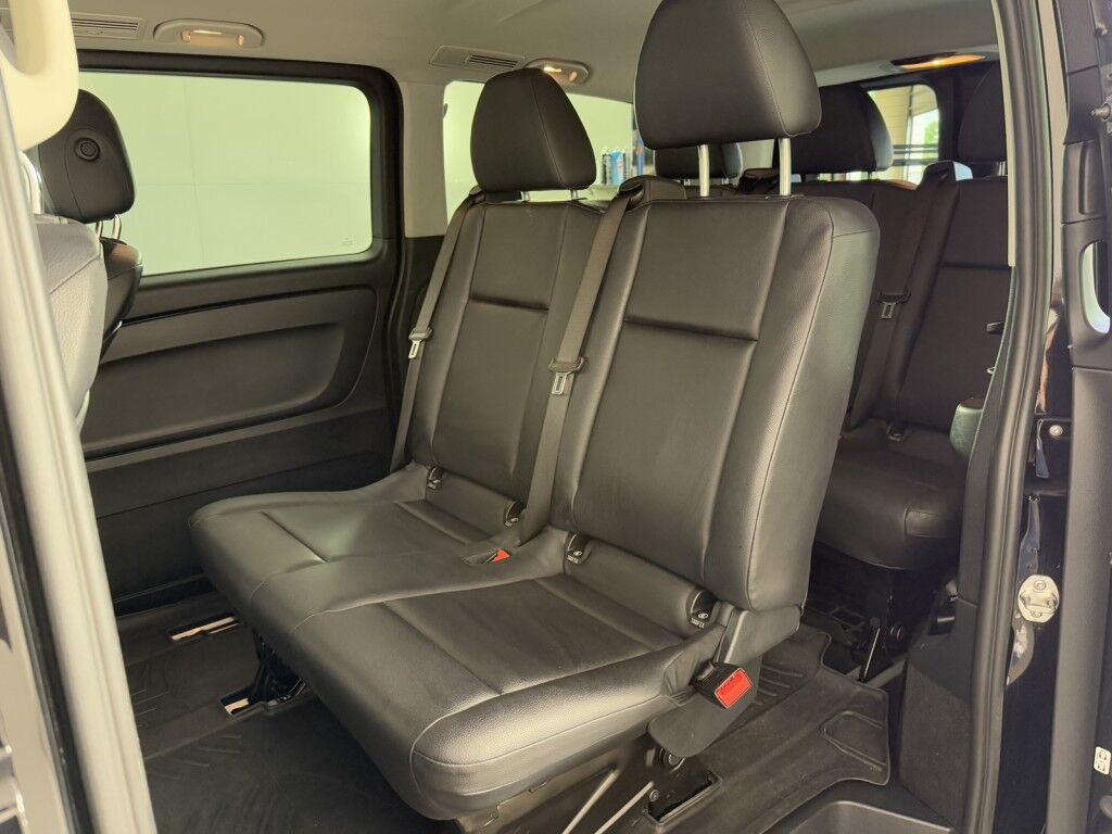 2018 Mercedes-Benz Metris Passenger Van Premium w/Safety/Cold Weather/Comfort Pkg Maumee OH