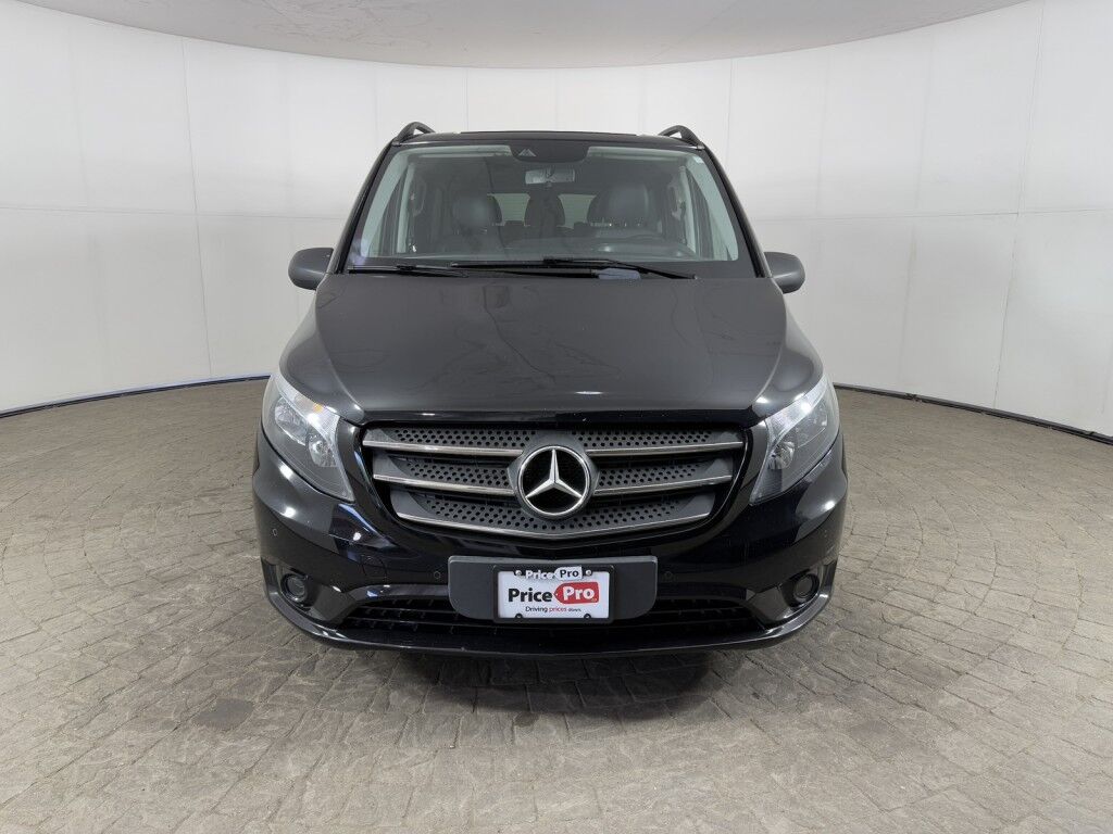 2018 Mercedes-Benz Metris Passenger Van Premium w/Safety/Cold Weather/Comfort Pkg Maumee OH