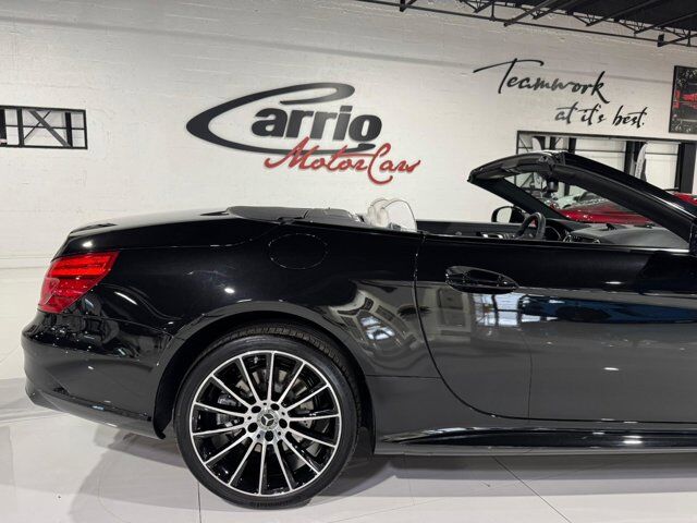 2018 Mercedes-Benz SL SL 550 DELIVERY MILES!! Obsidian Black paint, harman/kardon audio, designo interior AND MUCH MORE!!! Fort Lauderdale FL