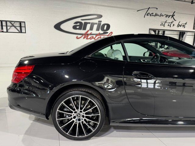 2018 Mercedes-Benz SL SL 550 DELIVERY MILES!! Obsidian Black paint, harman/kardon audio, designo interior AND MUCH MORE!!! Fort Lauderdale FL
