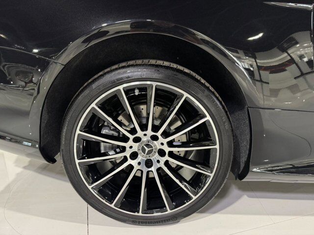 2018 Mercedes-Benz SL SL 550 DELIVERY MILES!! Obsidian Black paint, harman/kardon audio, designo interior AND MUCH MORE!!! Fort Lauderdale FL