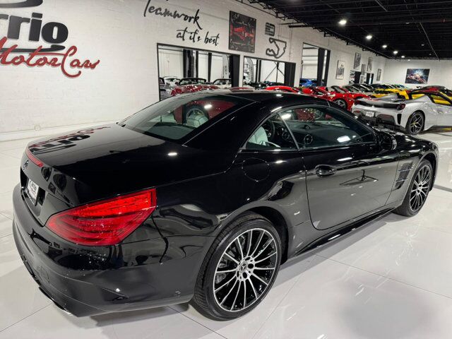 2018 Mercedes-Benz SL SL 550 DELIVERY MILES!! Obsidian Black paint, harman/kardon audio, designo interior AND MUCH MORE!!! Fort Lauderdale FL