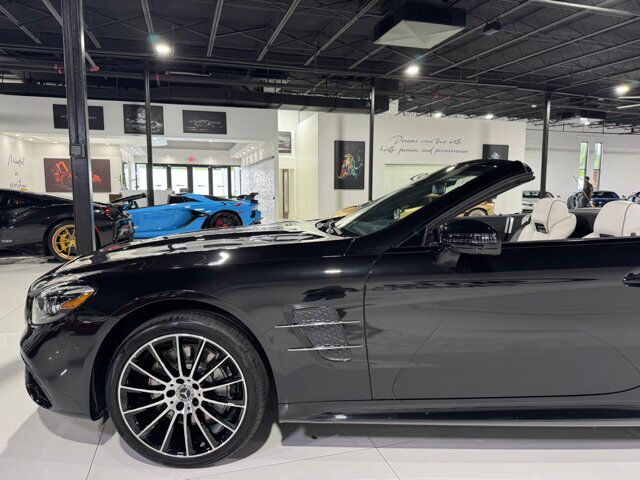 2018 Mercedes-Benz SL SL 550 DELIVERY MILES!! Obsidian Black paint, harman/kardon audio, designo interior AND MUCH MORE!!! Fort Lauderdale FL