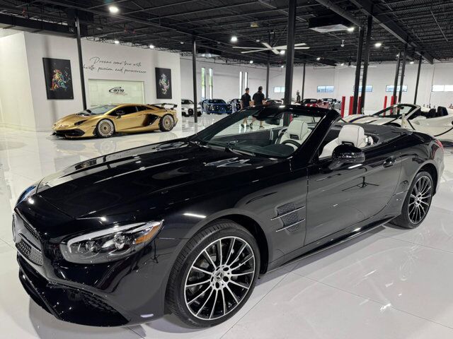 2018 Mercedes-Benz SL SL 550 DELIVERY MILES!! Obsidian Black paint, harman/kardon audio, designo interior AND MUCH MORE!!! Fort Lauderdale FL