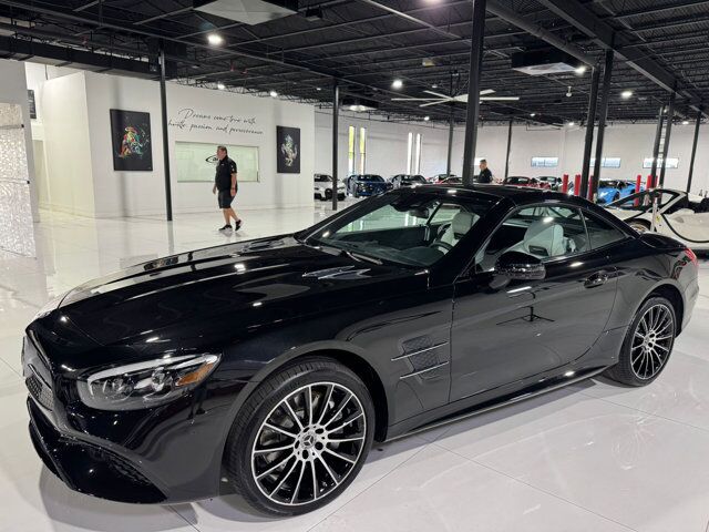 2018 Mercedes-Benz SL SL 550 DELIVERY MILES!! Obsidian Black paint, harman/kardon audio, designo interior AND MUCH MORE!!! Fort Lauderdale FL
