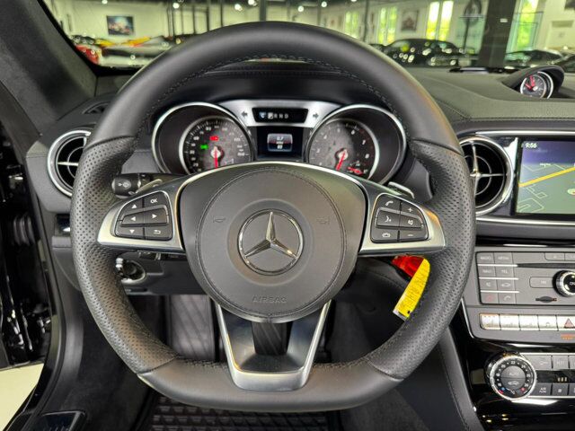 2018 Mercedes-Benz SL SL 550 DELIVERY MILES!! Obsidian Black paint, harman/kardon audio, designo interior AND MUCH MORE!!! Fort Lauderdale FL