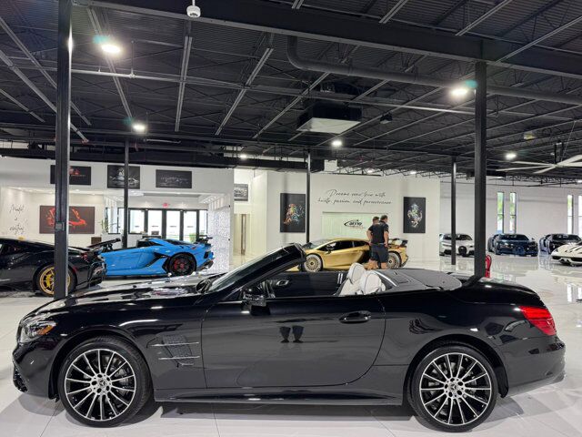 2018 Mercedes-Benz SL SL 550 DELIVERY MILES!! Obsidian Black paint, harman/kardon audio, designo interior AND MUCH MORE!!! Fort Lauderdale FL