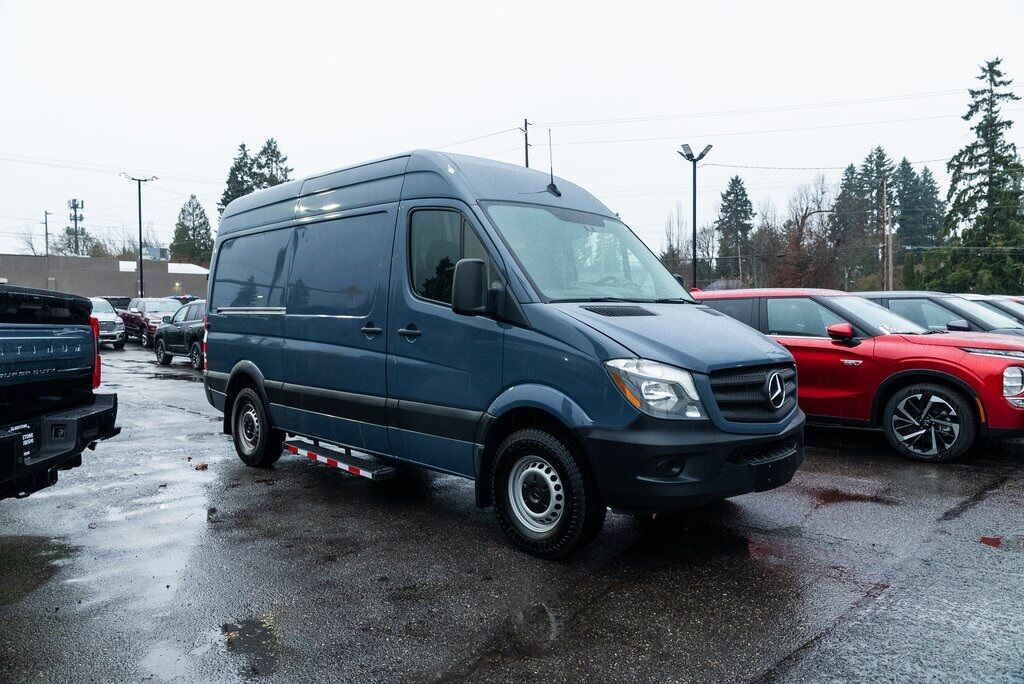 2018 Mercedes-Benz Sprinter 2500 Cargo 144 WB Milwaukie OR