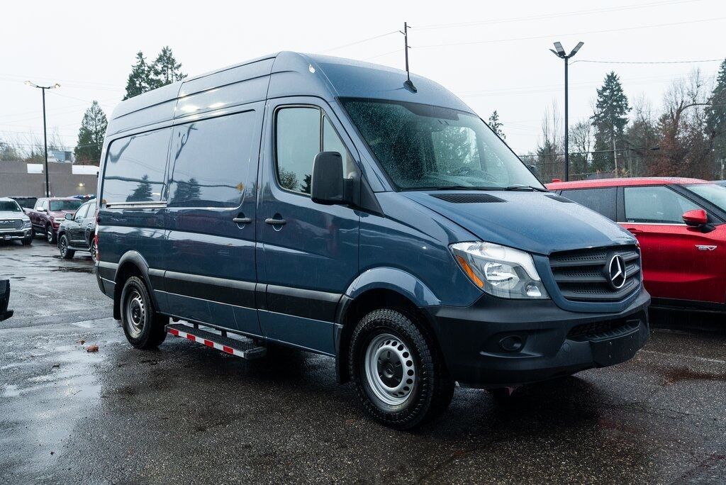 2018 Mercedes-Benz Sprinter 2500 Cargo 144 WB