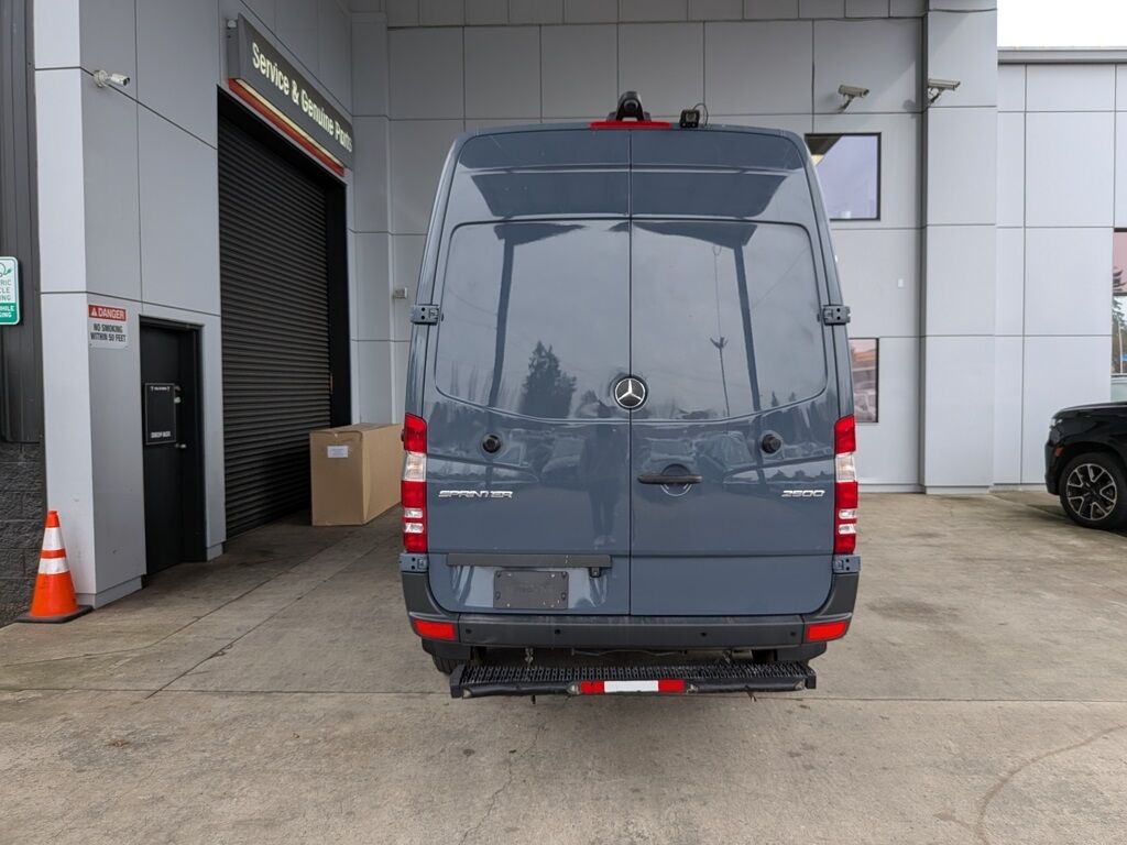 2018 Mercedes-Benz Sprinter 2500 Cargo 144 WB Milwaukie OR