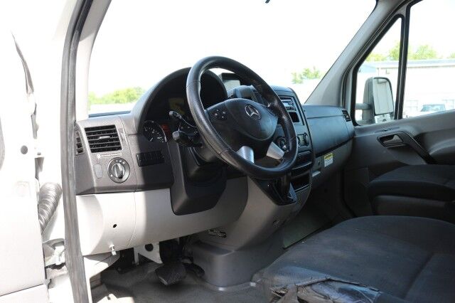2018 Mercedes-Benz Sprinter Cab Chassis Box Truck  Knoxville TN