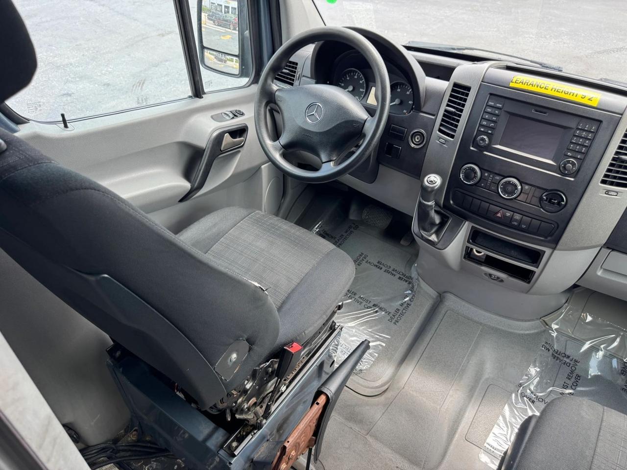 2018 Mercedes-Benz Sprinter Cargo Van Worker Miami FL