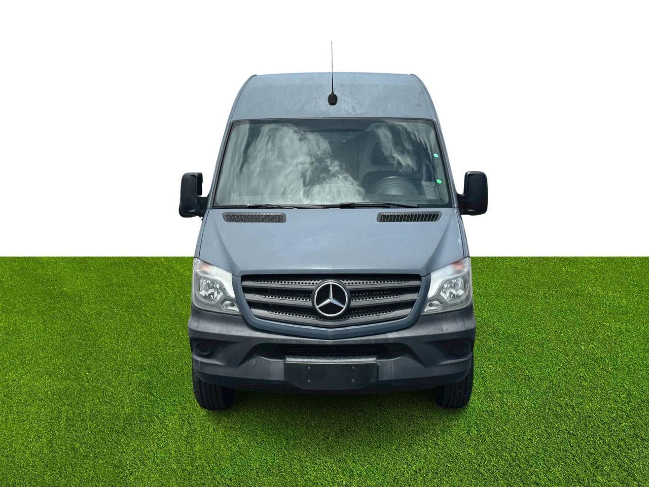 2018 Mercedes-Benz Sprinter Cargo Van Worker Miami FL